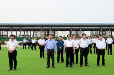 潍坊市委书记、市人大常委会主任惠新安带队对山东AG旗舰厅健康产业园项目进行观摩点评
