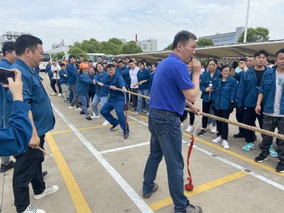 热烈 活力！——带你看一场精彩的拔河battle