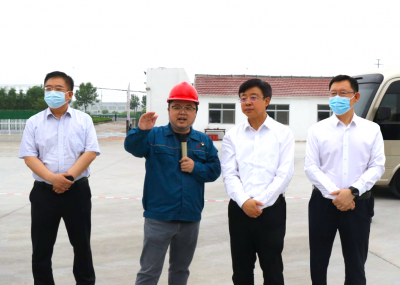 潍坊市委书记刘运一行莅临AG旗舰厅医药下属山东AG旗舰厅药业调研指导