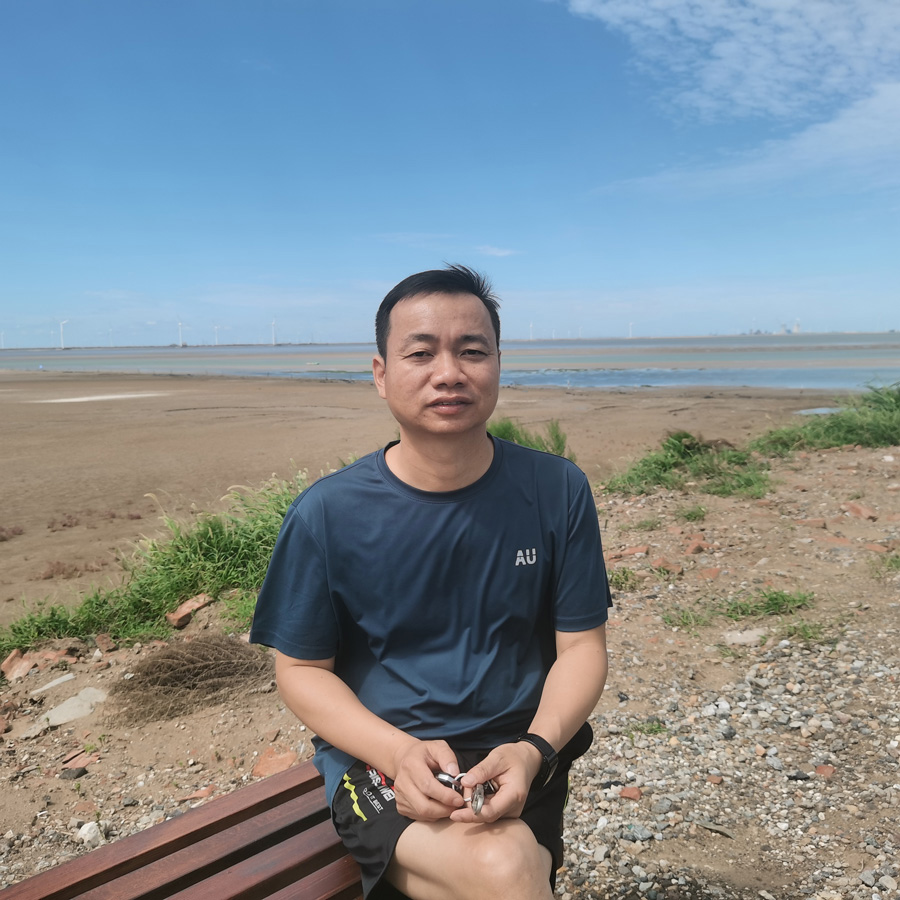2022年度AG旗舰厅医药金穗奋斗者——钟志军